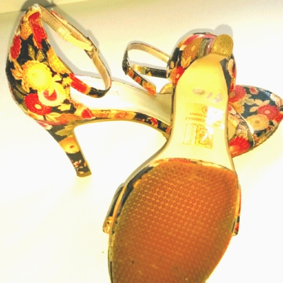 Charles Albert Floral Snake Print Sandals Size 8M - Picture 4 of 4